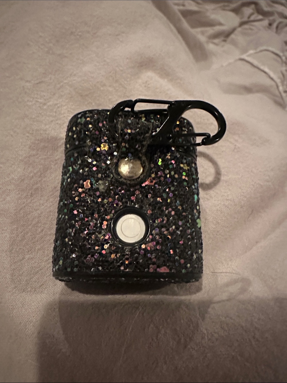 Air Pod First Generation with Charging Case - Glitter Protection Case Included - Picture 4 of 6